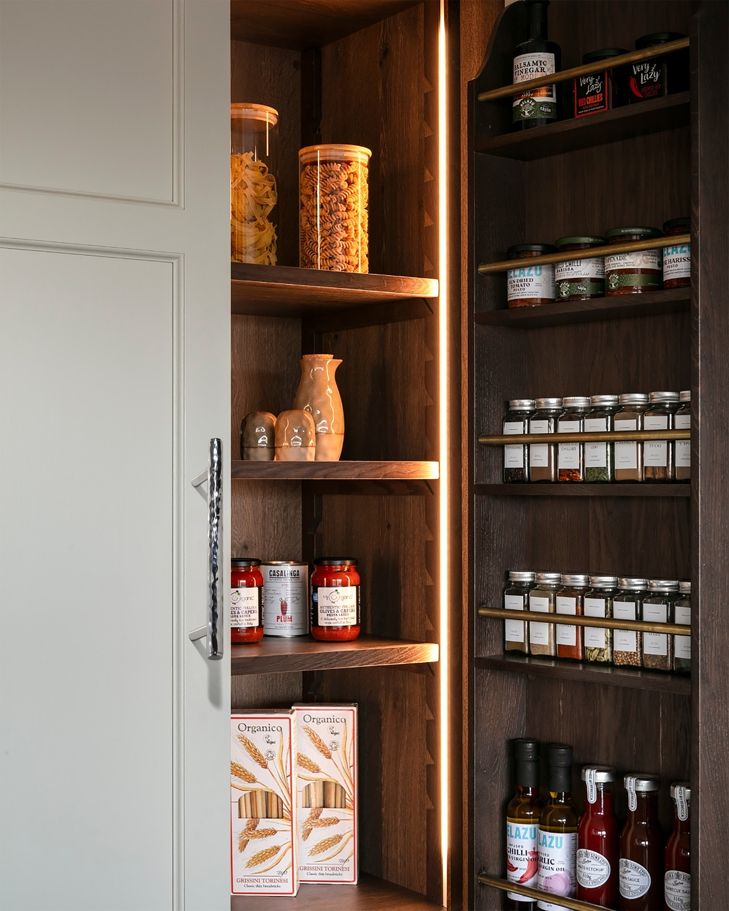 Hammer Cabinet Pull